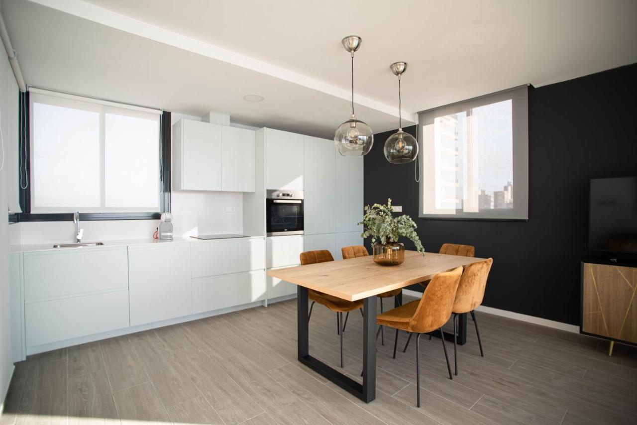 Modern Sea Front East Wind Apartment Alicante Exterior foto